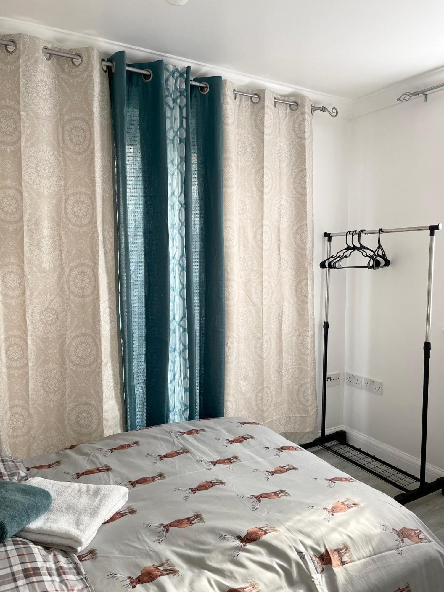 Stanton - Impeccable And Stylish 2 Bedroom Dagenham Esterno foto